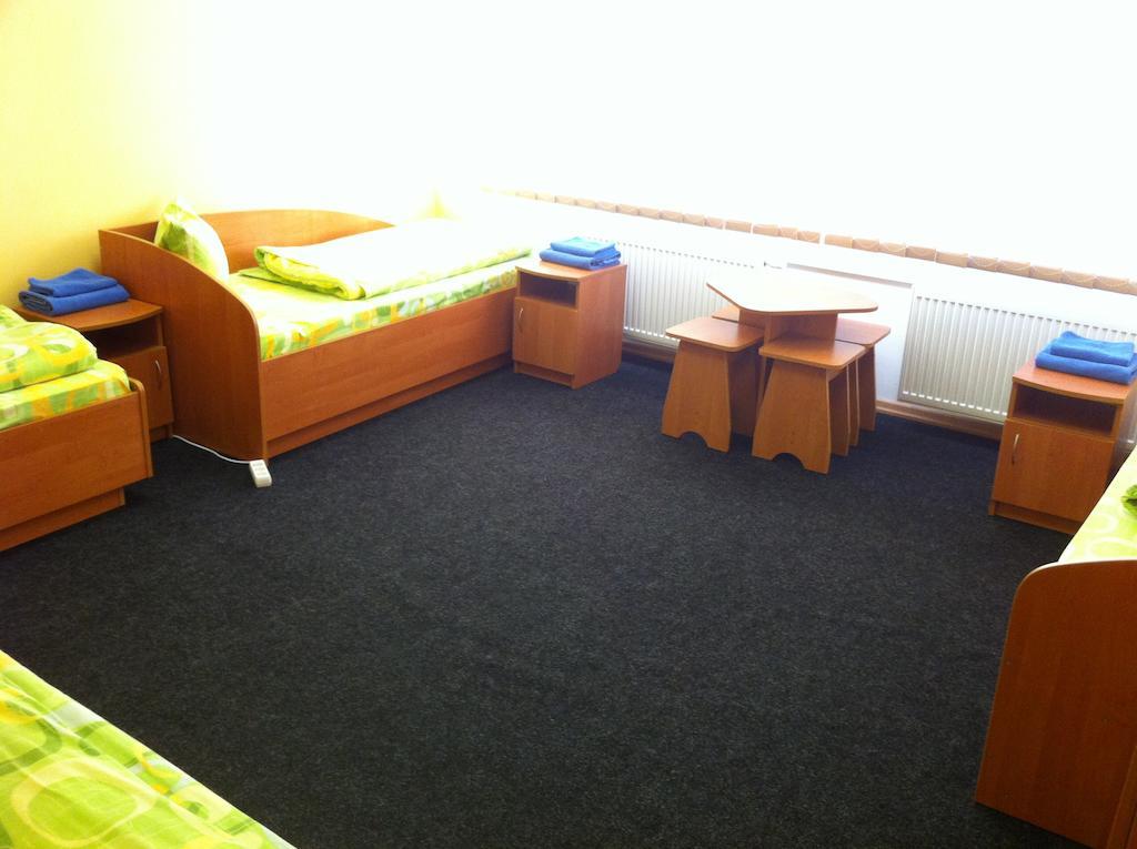 Molodizhniy Hostel Lviv Kamer foto